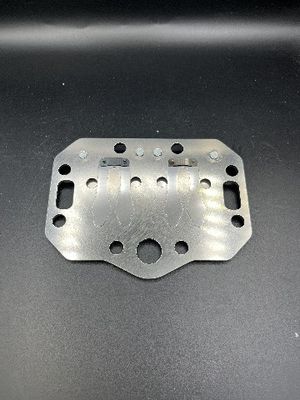 مجموعه صفحه دریچه های Bitzer سری 2CES برای کمپرسورهای نیمه هرمتیک - مدل های 2CES-3Y، 2CES-4Y، 2CES-3, 2CES-4-40S