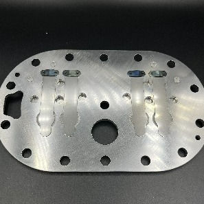 مجموعه صفحه دریچه های Bitzer سری 2CES برای کمپرسورهای نیمه هرمتیک - مدل های 2CES-3Y، 2CES-4Y، 2CES-3, 2CES-4-40S